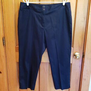 Jones New York Signature Women's Cotton Blend Cropped Pants, Size: 16